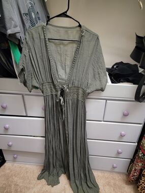 Boho Olive Green Tie-Front Maxi Dress